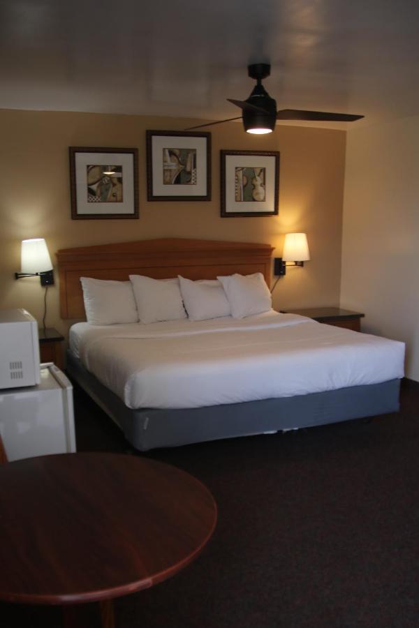 Townhouse Motel Lusk Εξωτερικό φωτογραφία
