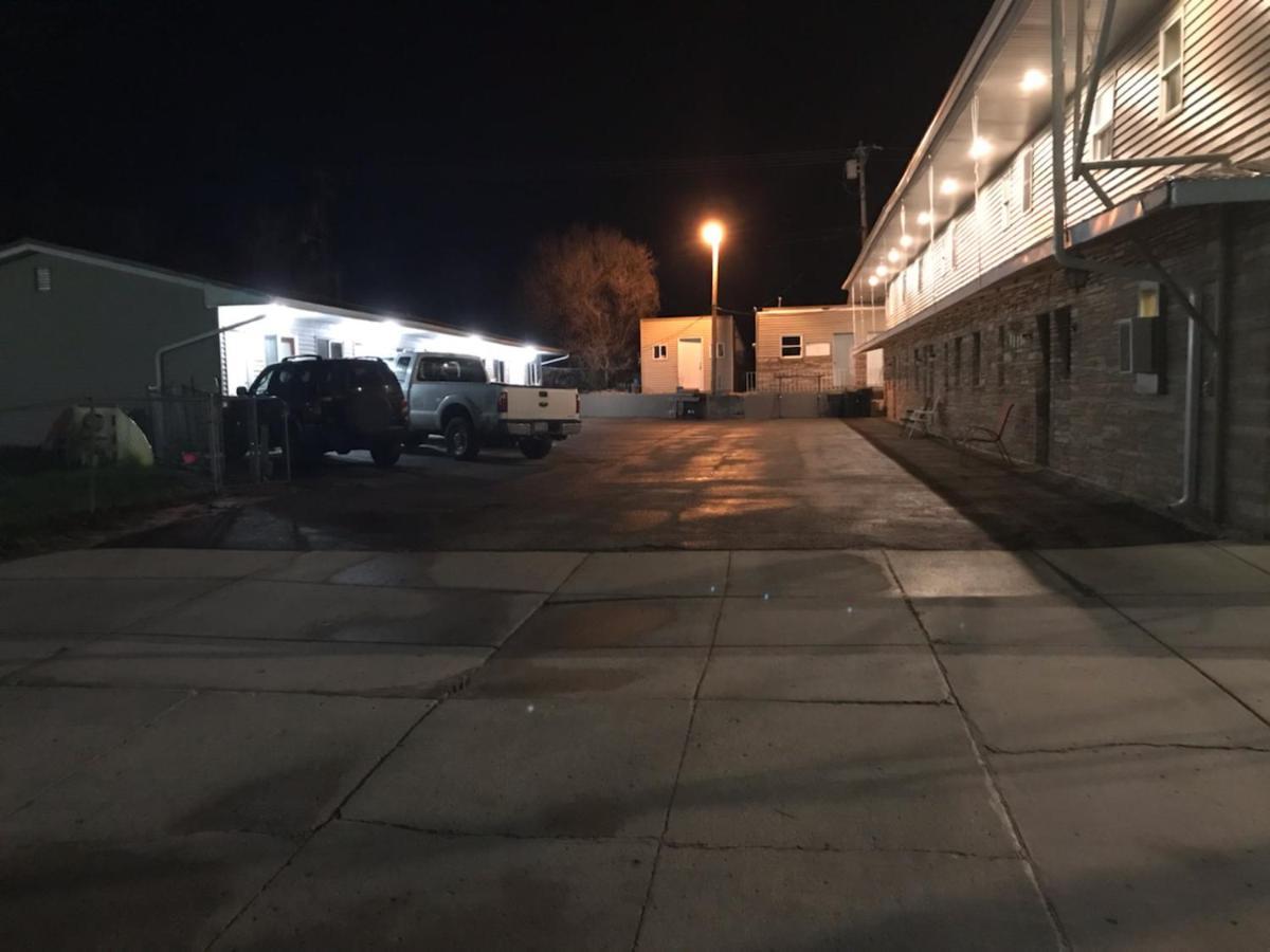 Townhouse Motel Lusk Εξωτερικό φωτογραφία