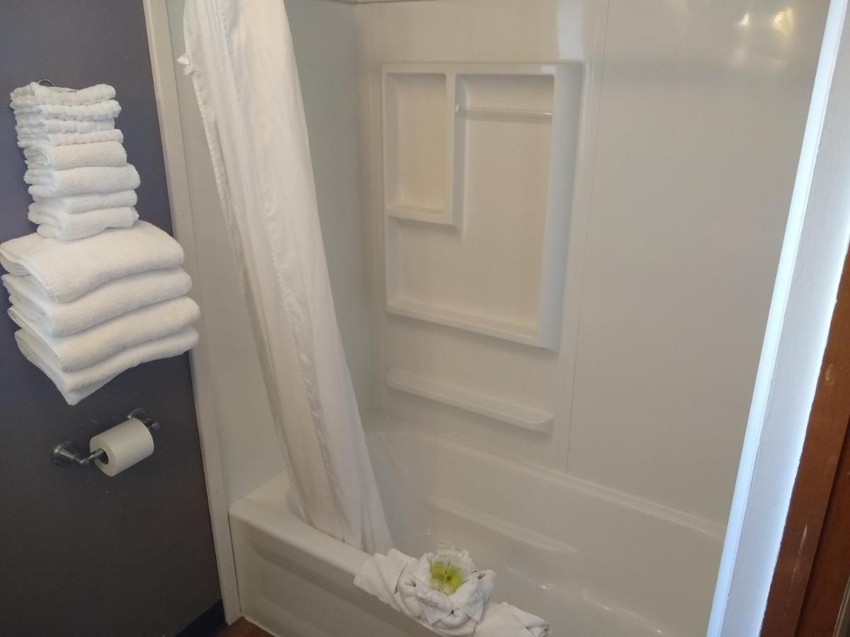 Townhouse Motel Lusk Εξωτερικό φωτογραφία